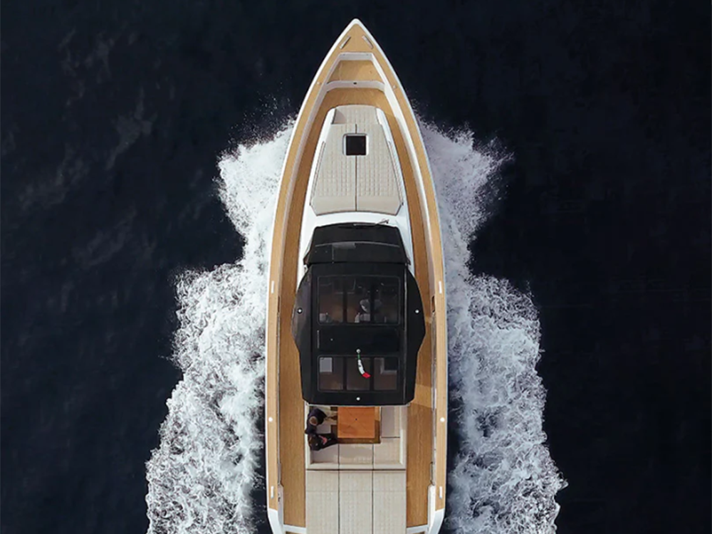 A Pardo P50 under way, seen from above