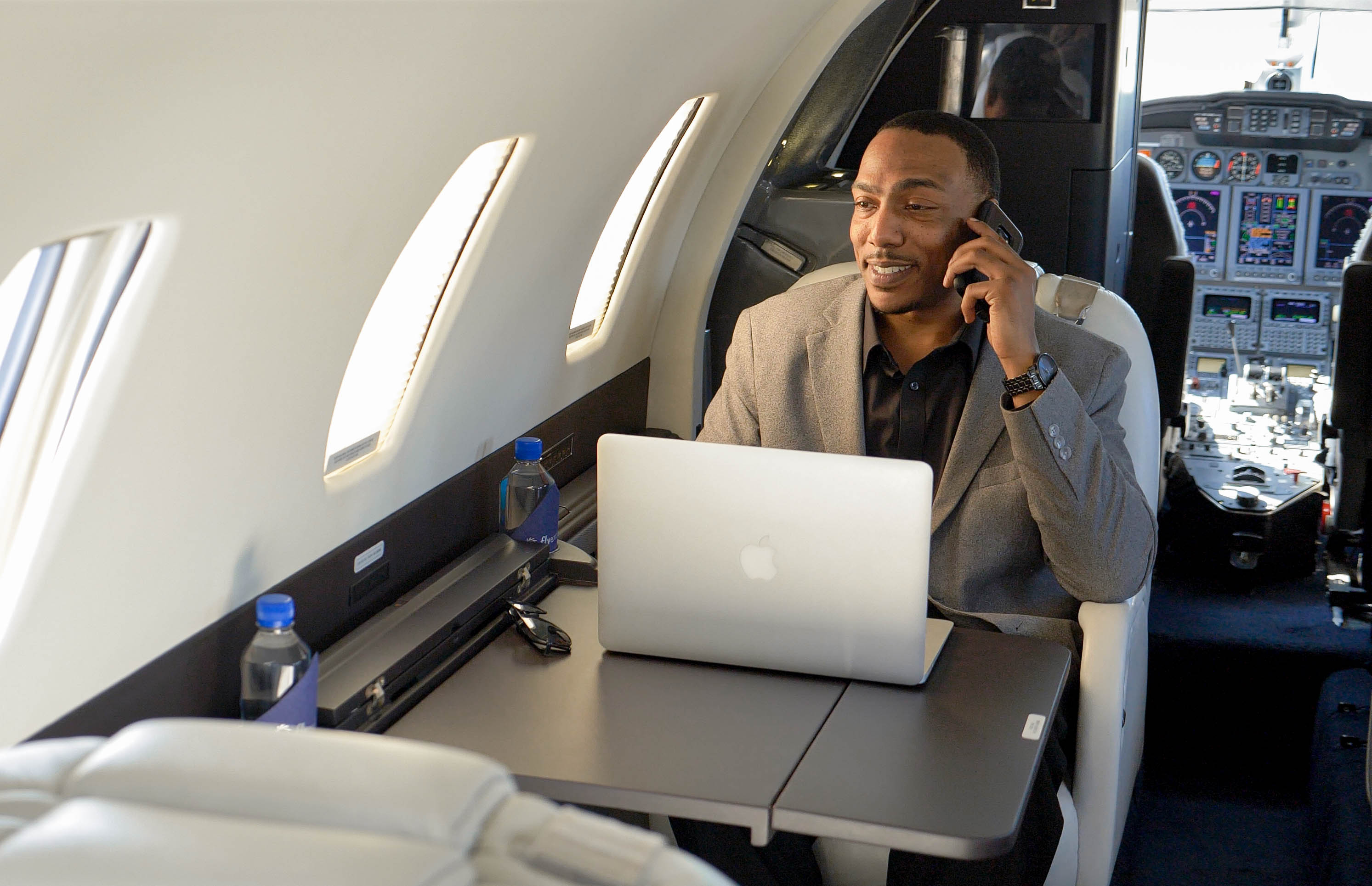 A business jet on the ramp ahead of a Starlink installation