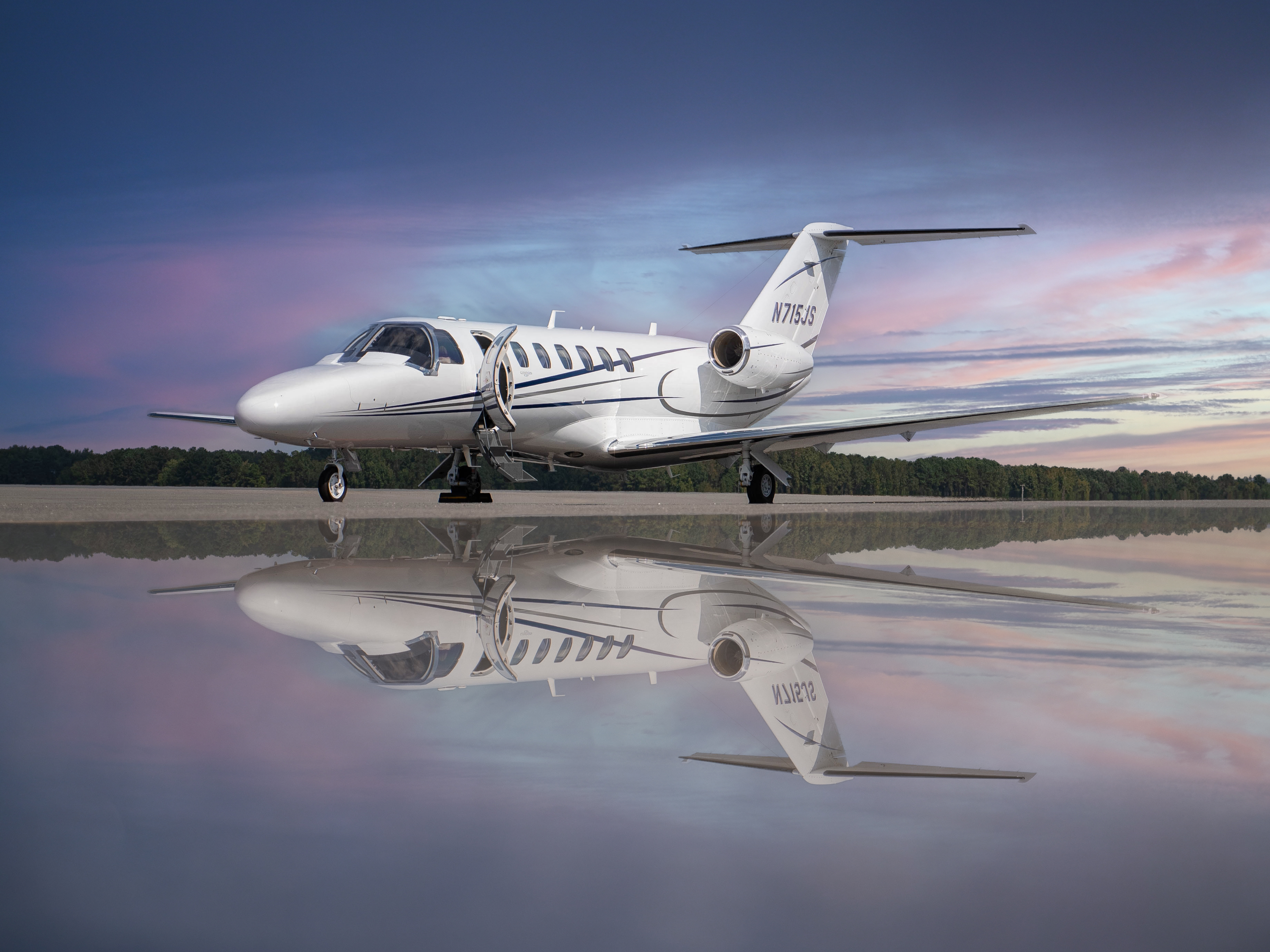 Citation CJ3+ exterior on tarmac